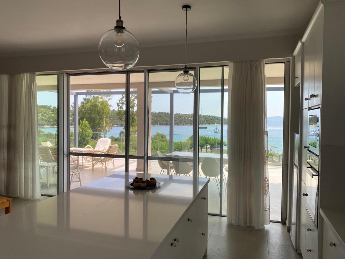 Villa Aphrodite Paleros Oda fotoğraf